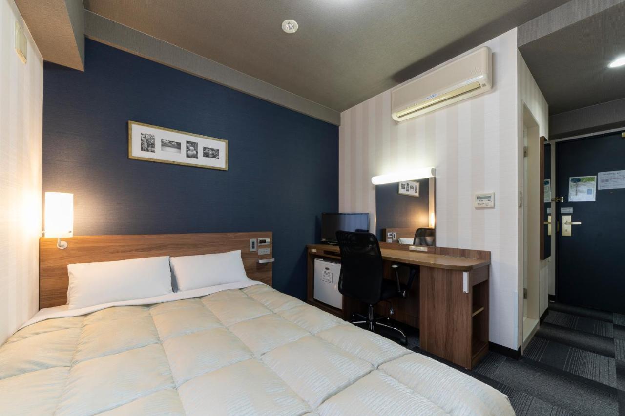 Hotel Econo Tsu Station Экстерьер фото